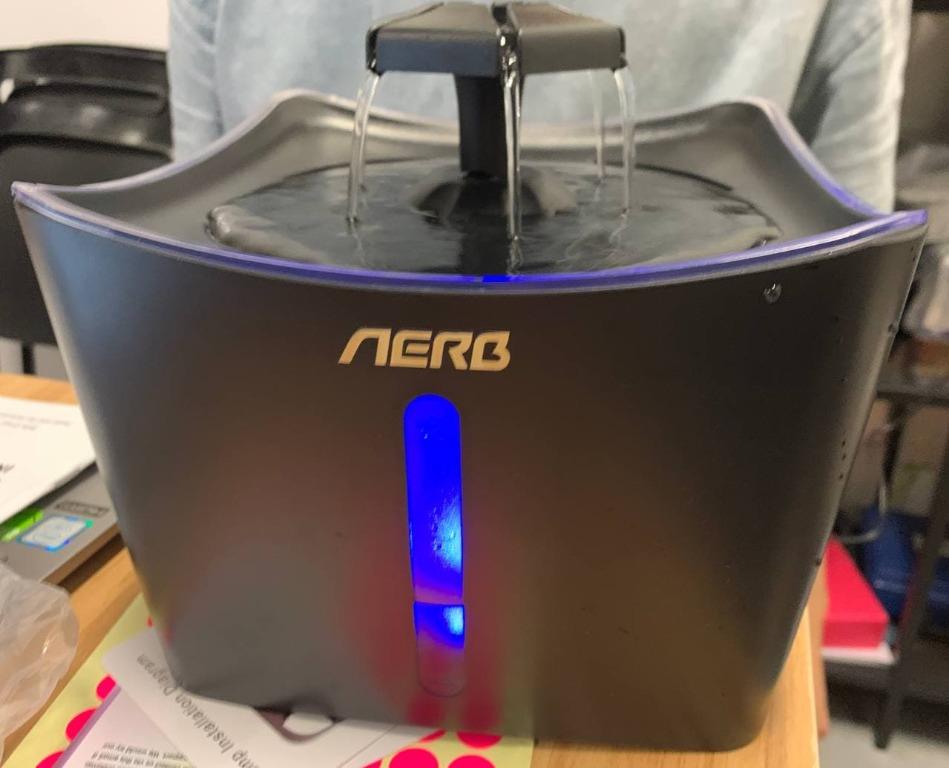 Aerb Cat Water Fountain, Pet Fountain 3L Cat Fountain with Super Quiet