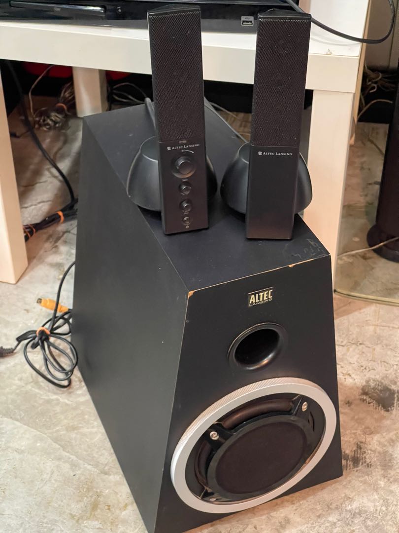 Altec Lansing Speaker (not pair), Audio, Soundbars, Speakers & Amplifiers on Carousell