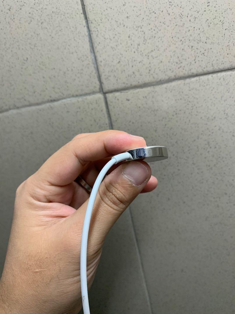 Apple Watch Charging Puck, Luxury, Watches on Carousell