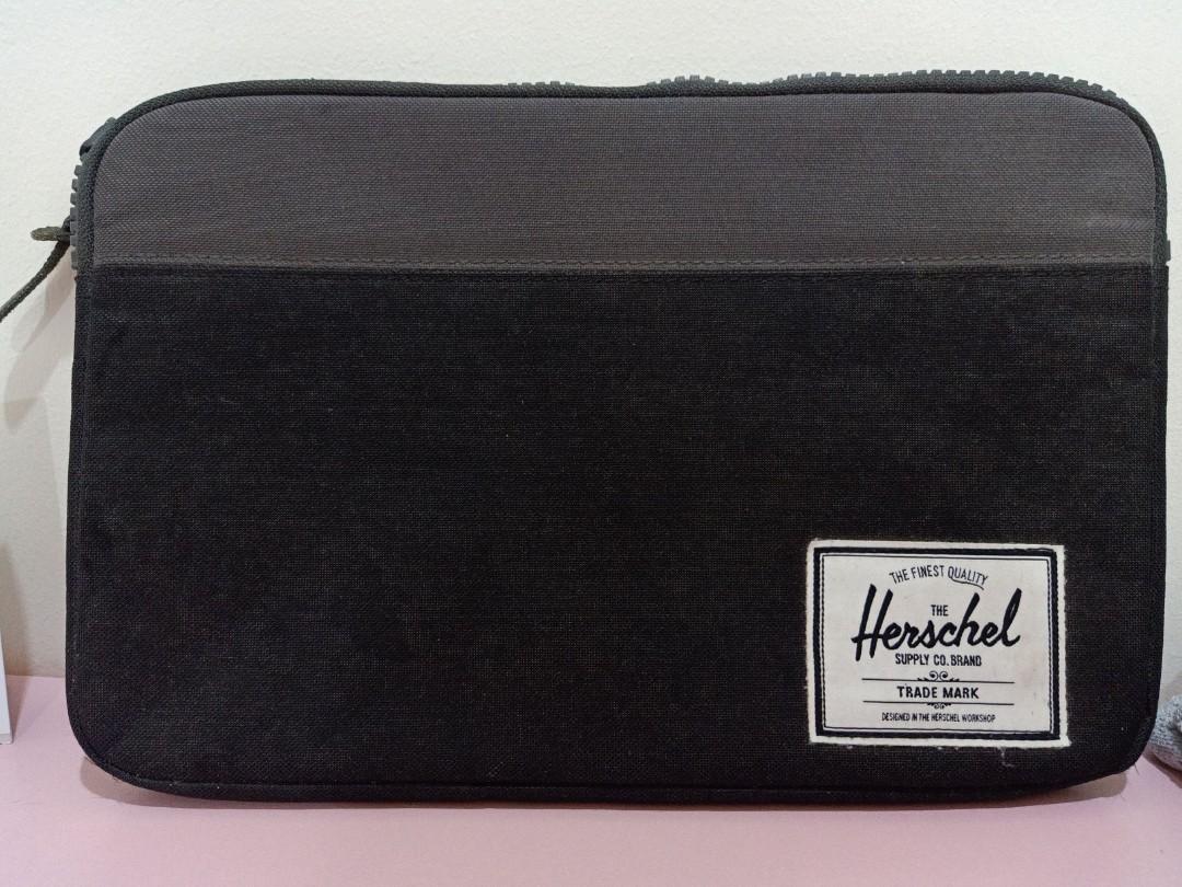 Authentic Herschel 13 inch laptop sleeve, Computers & Tech, Laptops & Notebooks on Carousell