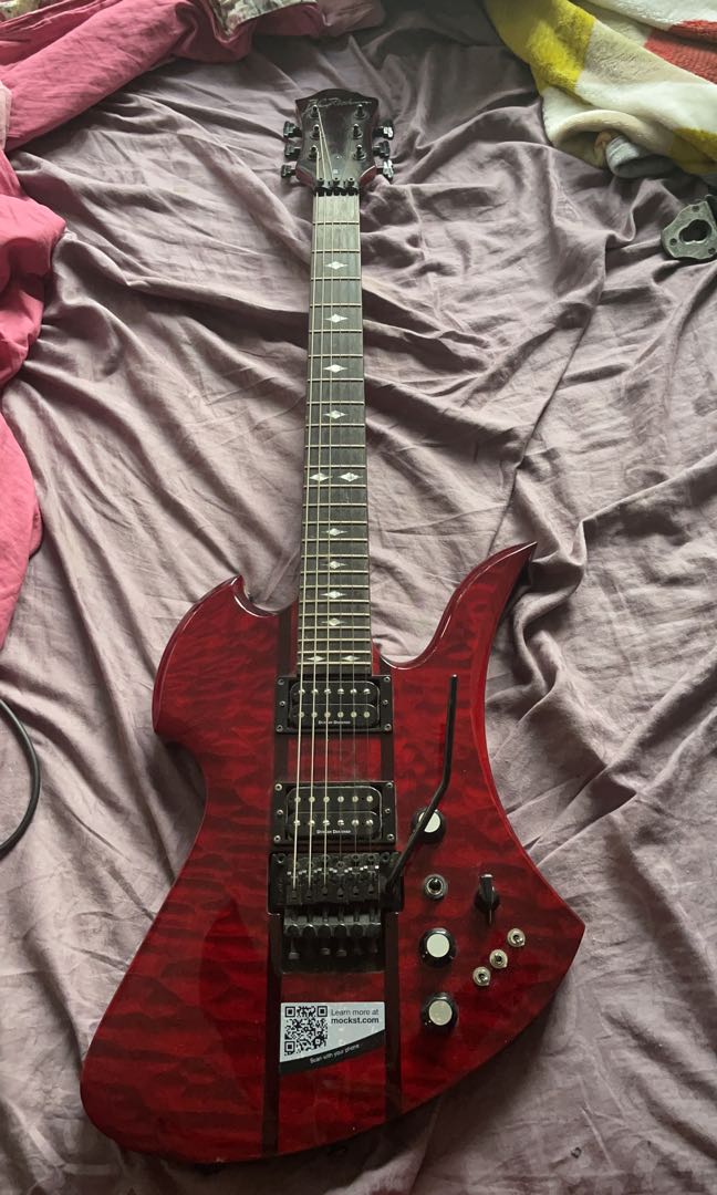BC rich Mockingbird ST trans red electric guitar, Hobbies & Toys