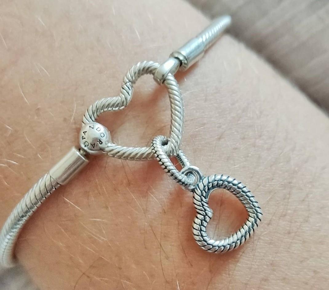 Pandora authentic heart closure snake 