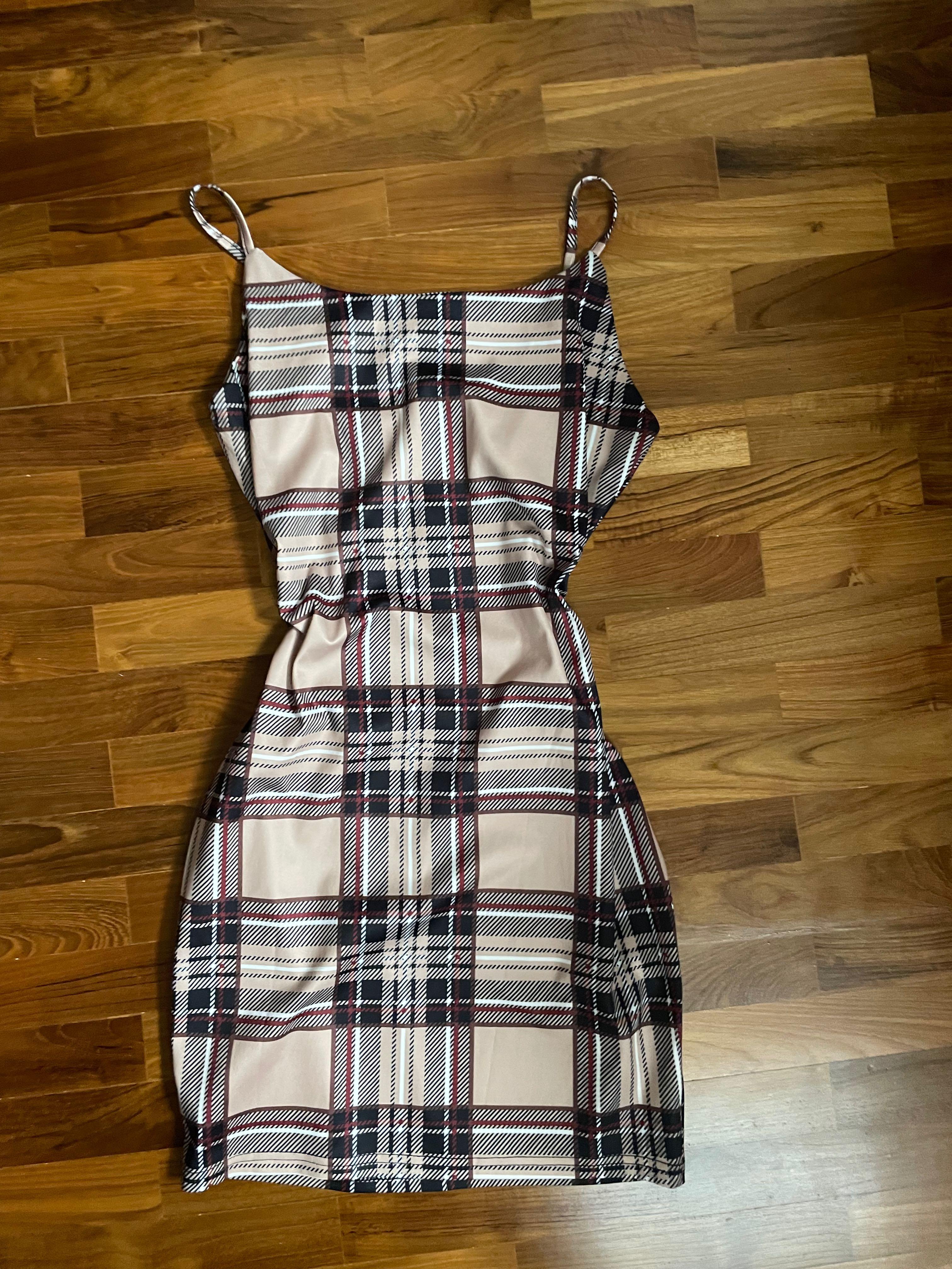 Burberry plaid 2024 bodycon dress