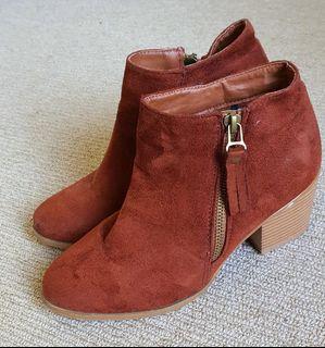 Brown Boots - Size 5
