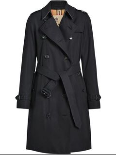 （分類：）位於 。 由 amour.preloved 提交（商品編號 1125824337，圖片 1）。簡介： 。