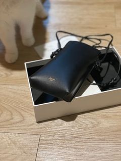 （分類：）位於 。 由 yyishere 提交（商品編號 1125834489，圖片 1）。簡介： 。