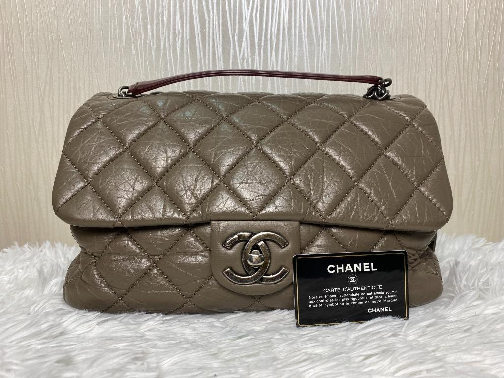 Chanel Red Soft Caviar City Tote Bag Gunmetal Hardware, Luxury, Bags &  Wallets on Carousell