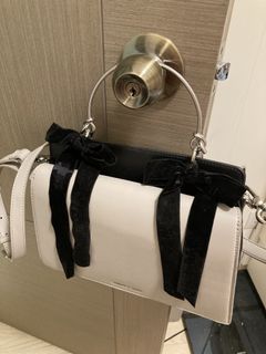 （分類：）位於 。 由 penguina 提交（商品編號 1125856784，圖片 1）。簡介： 。