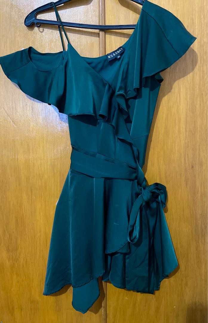 Emerald Green Dress, Women's Fashion, Dresses & Sets, Dresses on Carousell