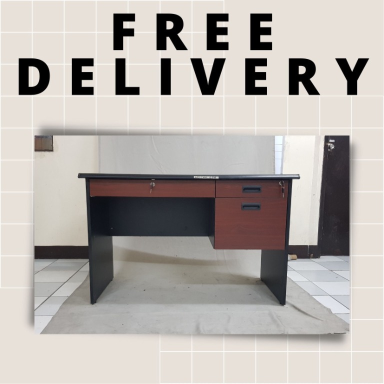 (FREE DEL *& SHIP) Computer Office Table L 125 G398, Furniture & Home ...