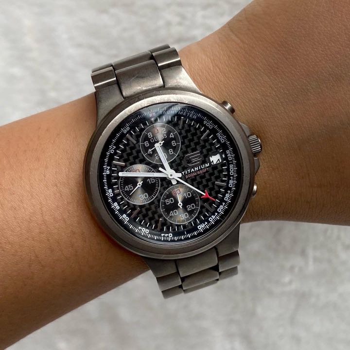 GUESS Titanium I20014G2 Japan Mov t Preloved Jam Tangan Pria size