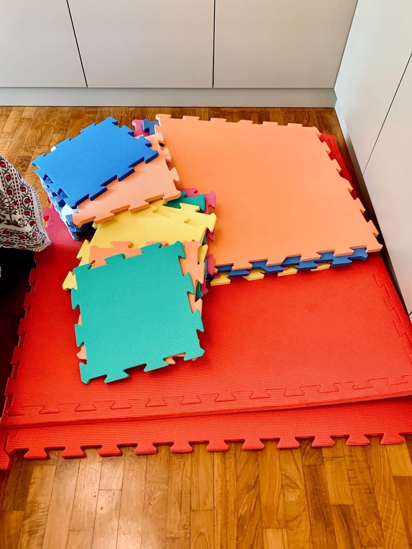 Interlocking play mats, Babies & Kids, Baby Nursery & Kids Furniture