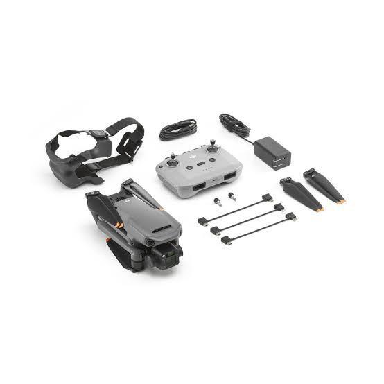 Mavic 3 Standard Package (Category: Drones) located in Pasay City. Submitted by shansey21 (Listing ID 1125834123, Image 1). Description: Available on stock Dji Mavic 3 Standard Package 129,990 sr pm for discount free 128gb microsd 1 year warranty 7 days replacement dji ph vitocruz taft location.