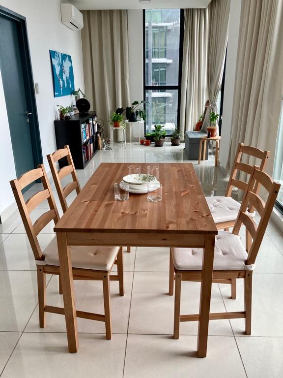 Jokkmokk store dining table