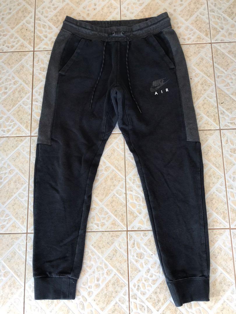 Nike color block sweats sales