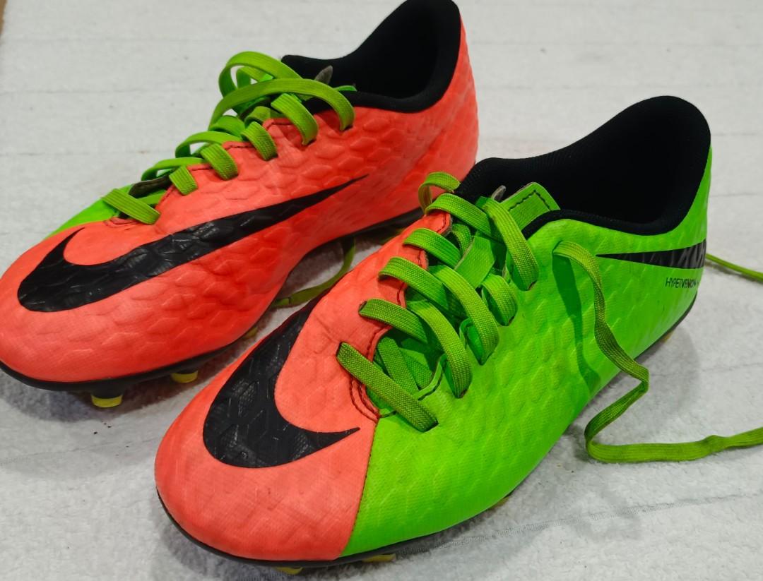 Kasut bola on sale nike 219