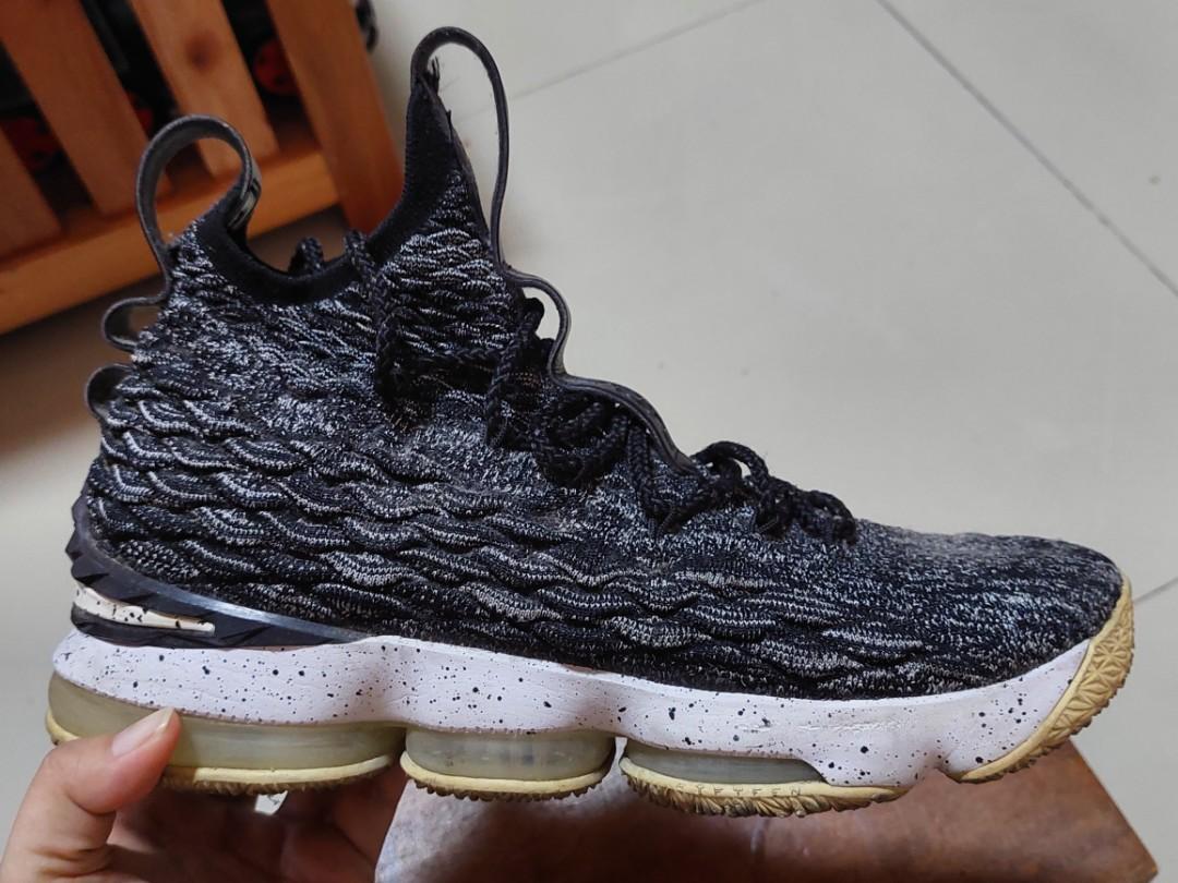 lebron 15 size 9
