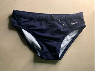 (Category: ) located in . Submitted by sellingstuff_here (Listing ID 1125767748, Image 1). Description: .