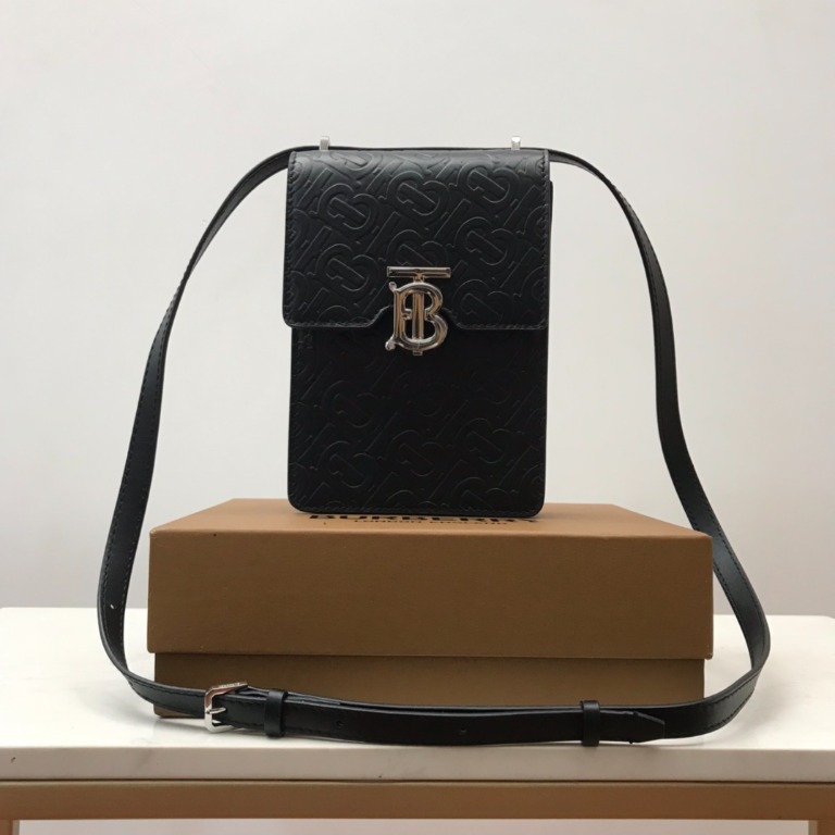 Burberry phone bag on sale