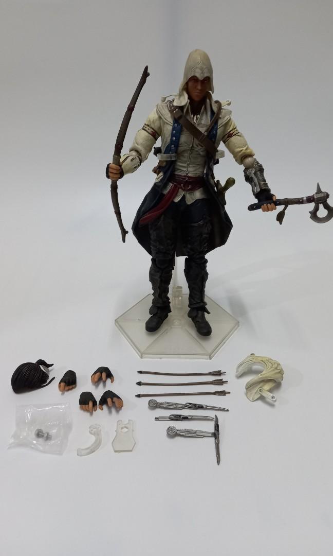 Play arts kai connor kenway top