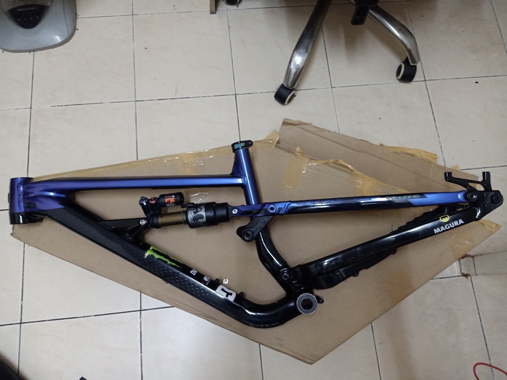 Frame polygon siskiu t8 sale