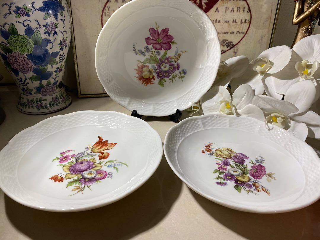 Richard Ginori pasta bowl (Category: Dinnerware & Cutlery) located in Quezon City. Submitted by authinthecity (Listing ID 1125778868, Image 1). Description: Richard Ginori pasta bowl 🌸7. 5 inches width 🌸 php 1,200 for 3 🌸VGC #pastabowl #pastaplate #richardginori 📌ACTUAL PHOTOS POSTED po. 📌PAYMENT FIRST POLICY PO. Thank you ☺️ 📌Once payment has been made, your item will be delivered one or two days after.☺️ In the event, that we can’t proces