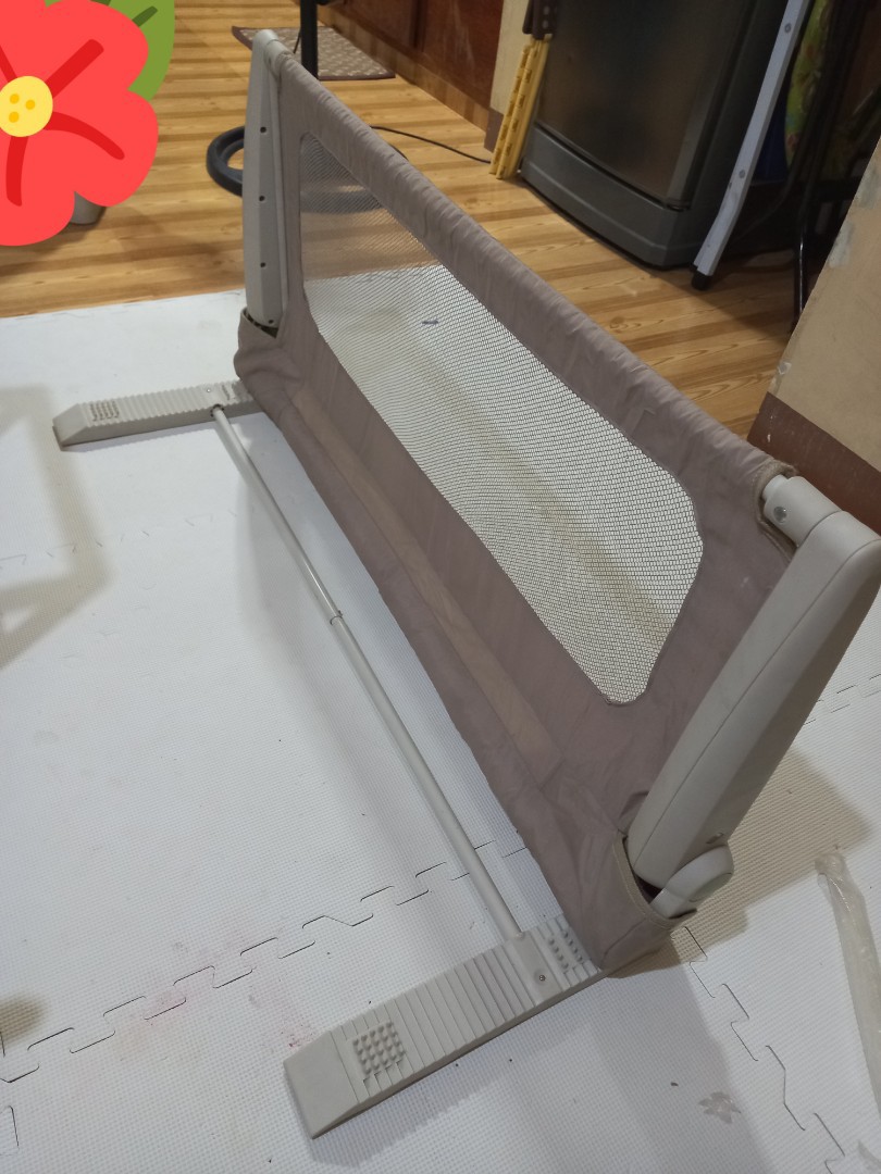 SAFETY 1ST Bed rail Bed guard, Babies & Kids, Baby Nursery & Kids