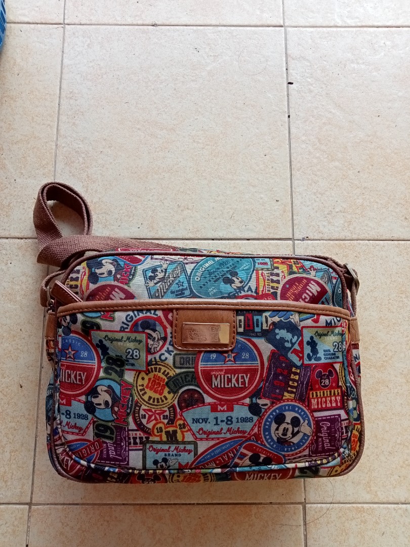 Sling bag mickey disney