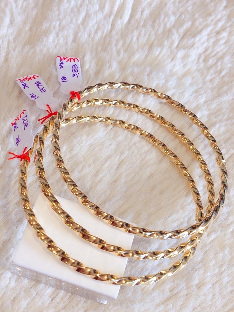 Spiral Bangle 18k japan gold, Women's Fashion, Jewelry & Organizers