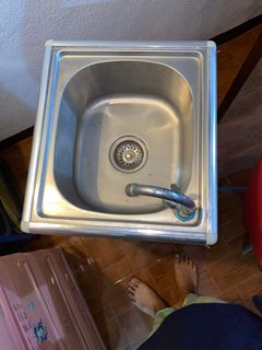 (Category: ) located in . Submitted by sellingpersonalpc (Listing ID 1125723218, Image 1). Description: .