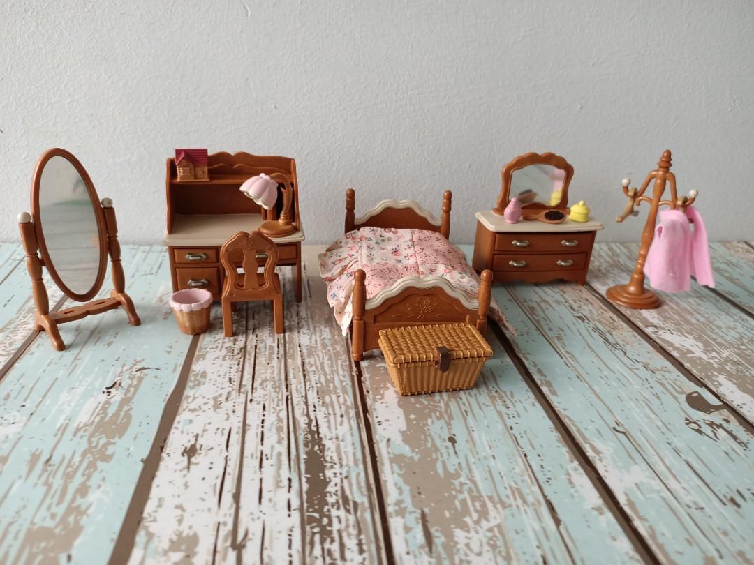 Sylvanian Families Classic Bedroom Set, Hobbies Toys, Toys