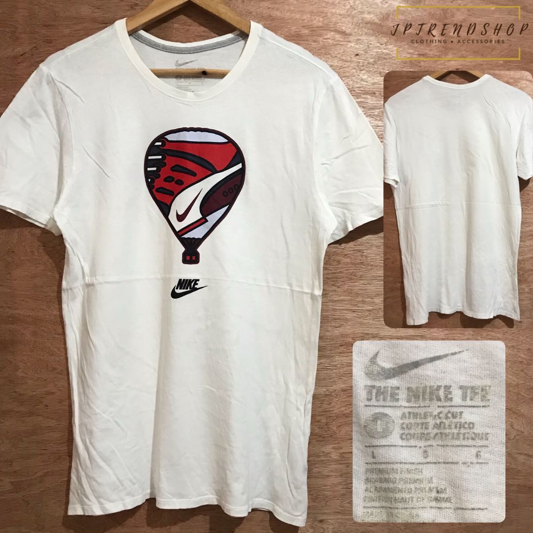 athletic cut nike tee