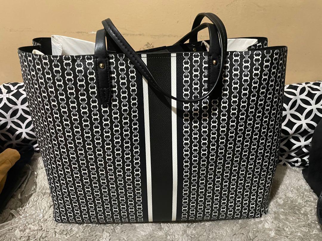 Tory burch large tote bag, Women's Fashion, Bags & Wallets, Tote Bags on  Carousell
