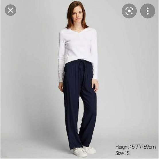 UNIQLO Women Drape Straight Pants