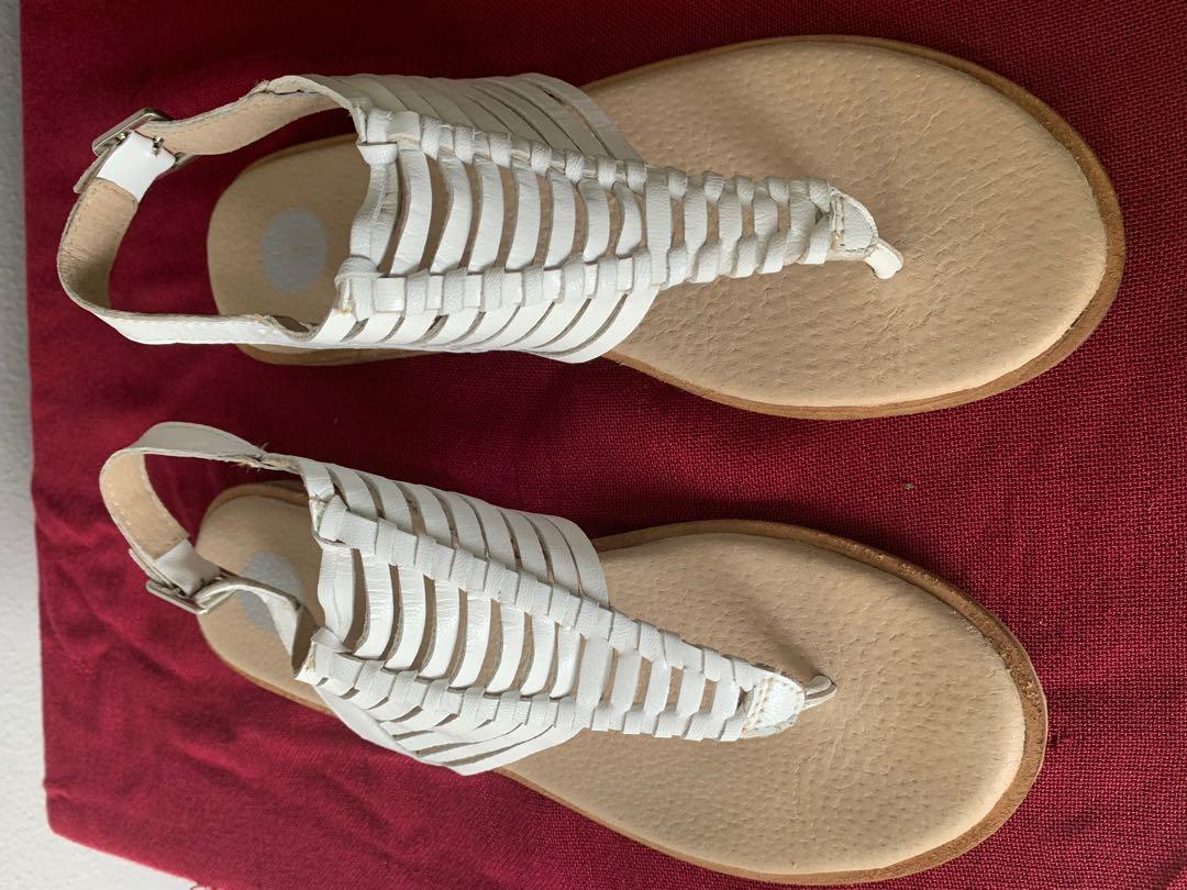 womens white casual sandals