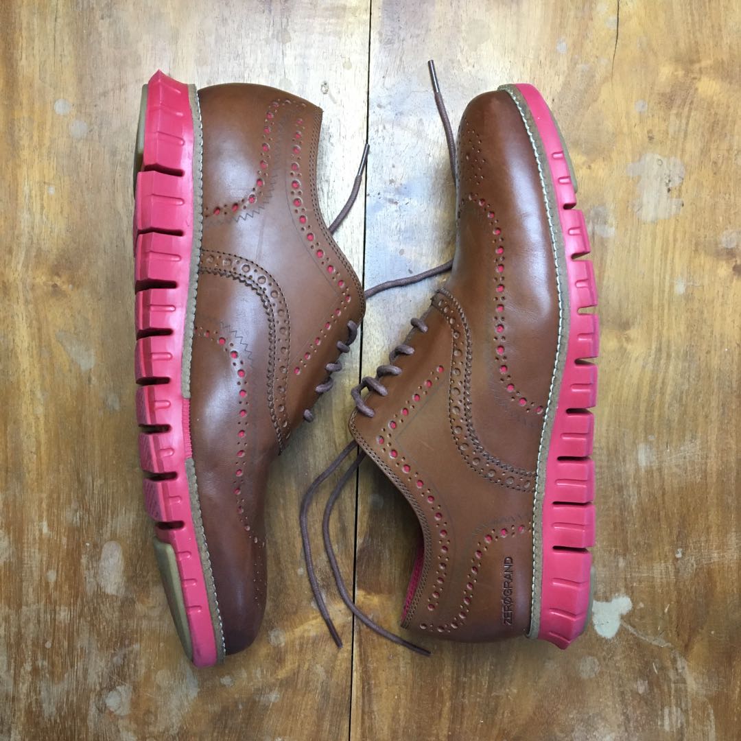 Cole haan 2025 zerogrand red sole