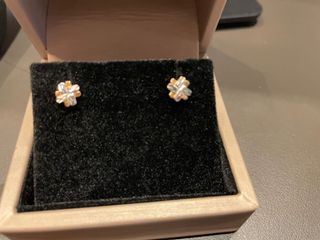 （分類：）位於 。 由 10v3. 提交（商品編號 1126036792，圖片 1）。簡介： 。