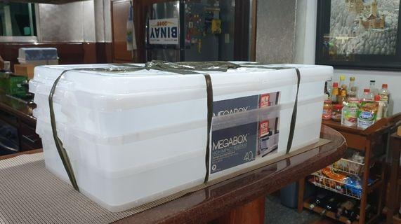40L UNDER BED storage boxes MEGABOX (Category: Storage Boxes & Baskets) located in Quezon City. Submitted by uno_store (Listing ID 1126041943, Image 1). Description: 40L storage boxes MEGABOX 2 boxes SOLD bound to Merville Paranaque thank you po sir Alexander! dimension(cm): 34L - L55xW38.5xH23.5 - P 555 40L - L82.0 / W41.5 / H16.0 - P 685 120 liters - L72.3 xW 52 x H44 cm - P 945 155 liters - L80 x W59 x H51 cm - P 1100 other Megabox sizes: Dime