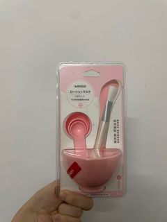 （分類：）位於 。 由 158.5cm 提交（商品編號 1126105991，圖片 1）。簡介： 。