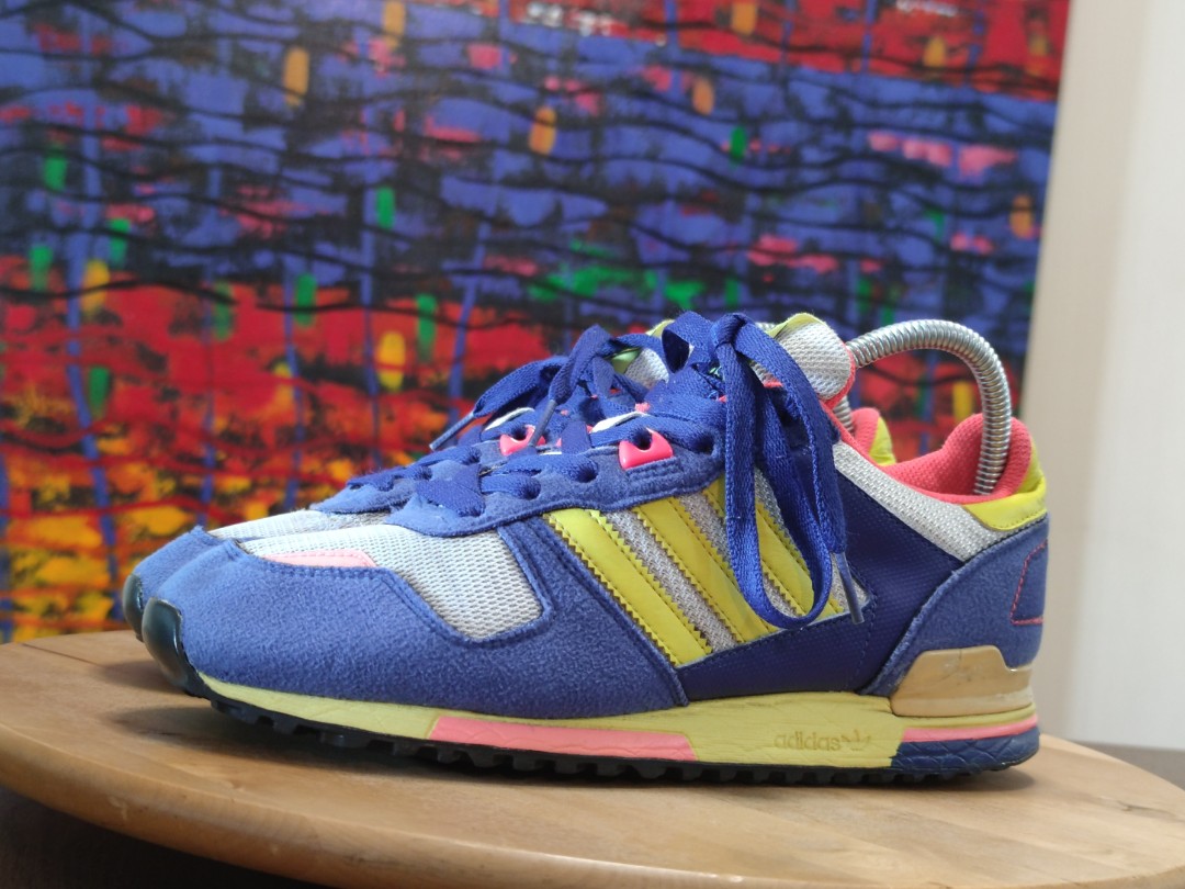 Adidas ZX 700 UK6.5 Men s Fashion Footwear Sneakers on Carousell