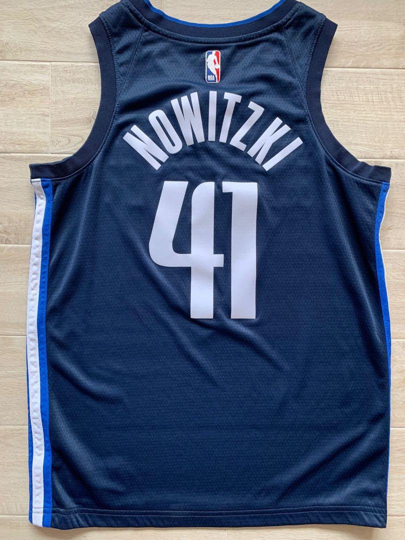 Authentic size M Dirk Nowitzki Dallas Mavericks Nike Swingman