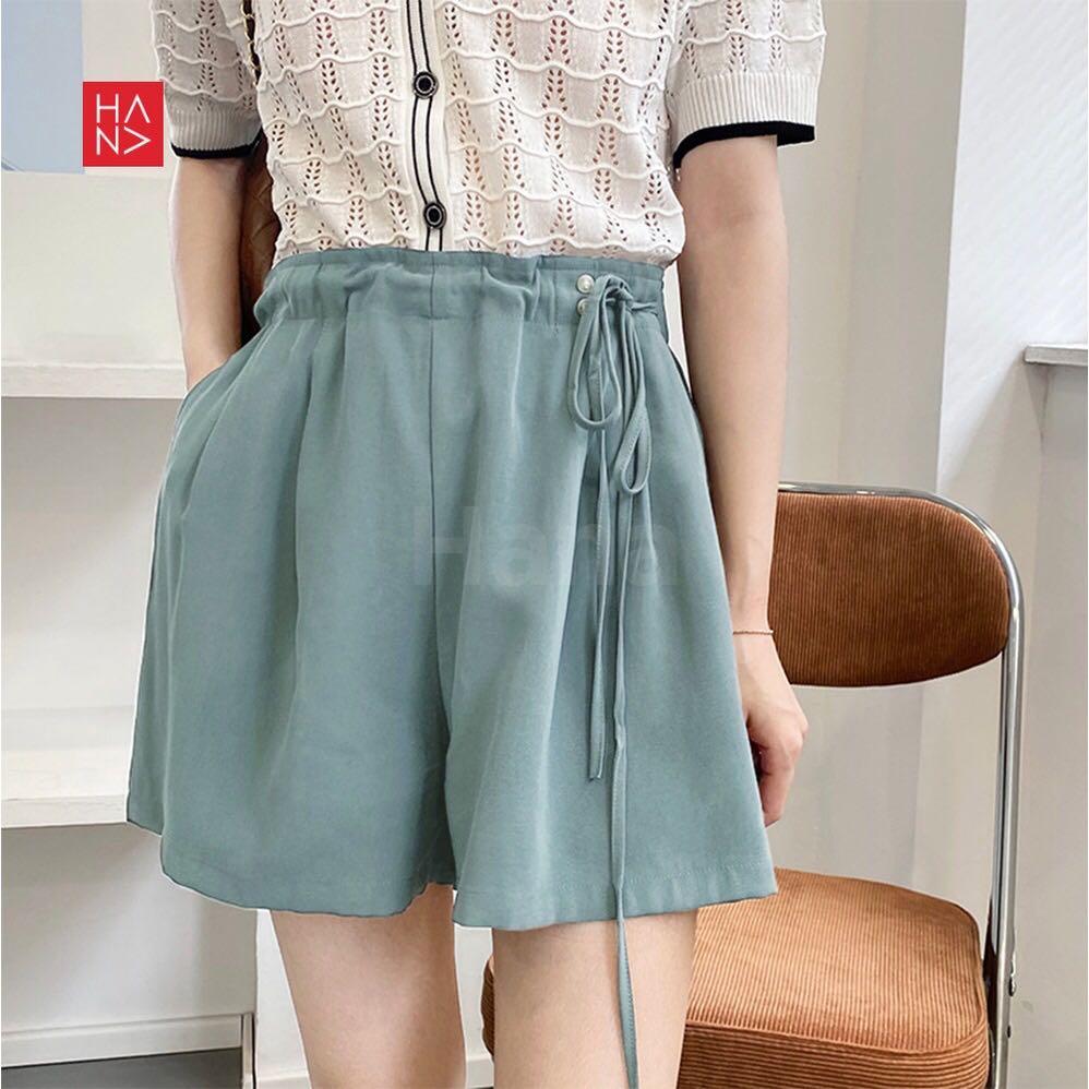 Baby Blue Shorts, Fesyen Wanita 