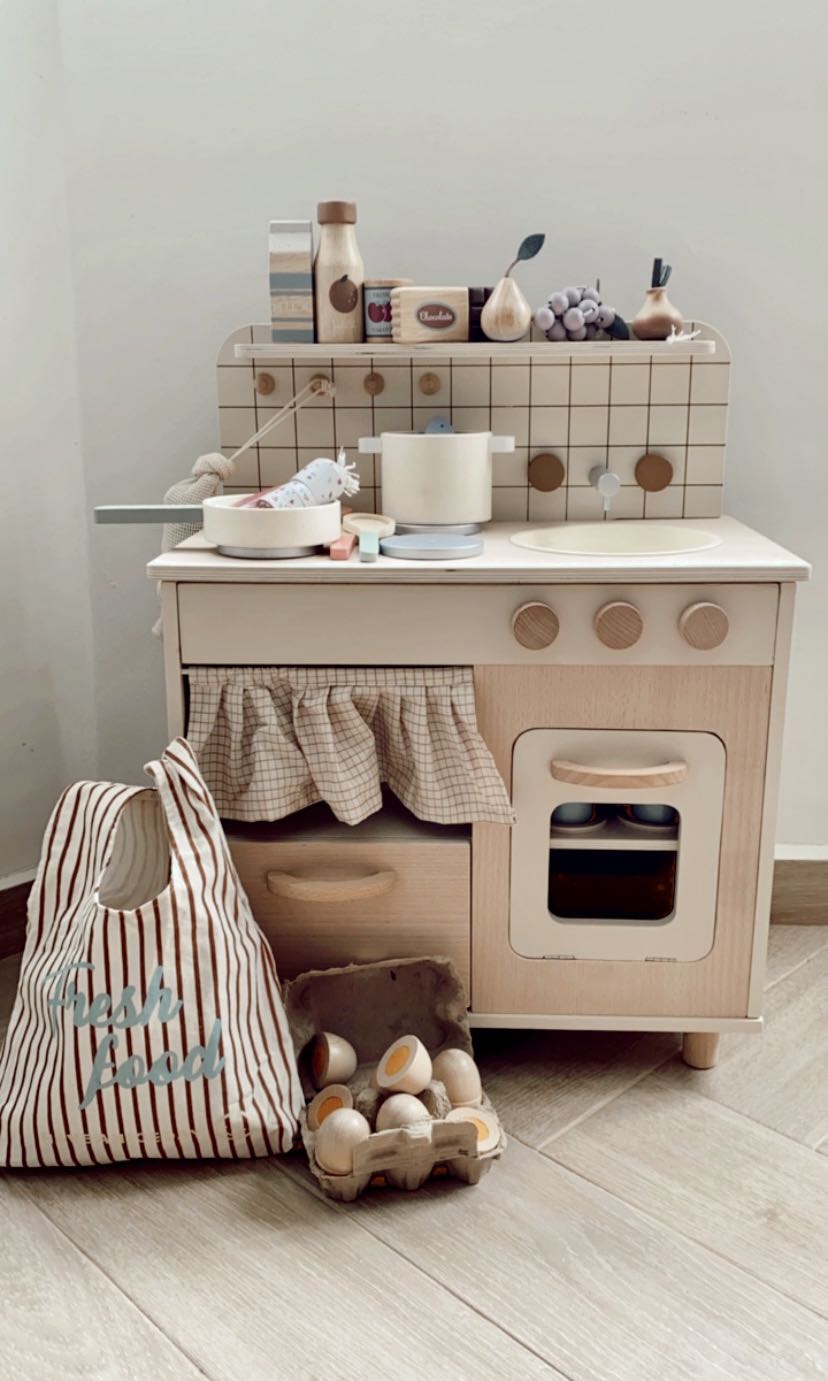 Play kitchen brands outlet