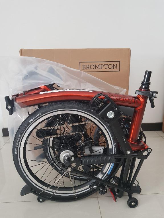 Brompton Black Edition C-Line Explore Low Flame Lacquer S6L (2021 - Main Image