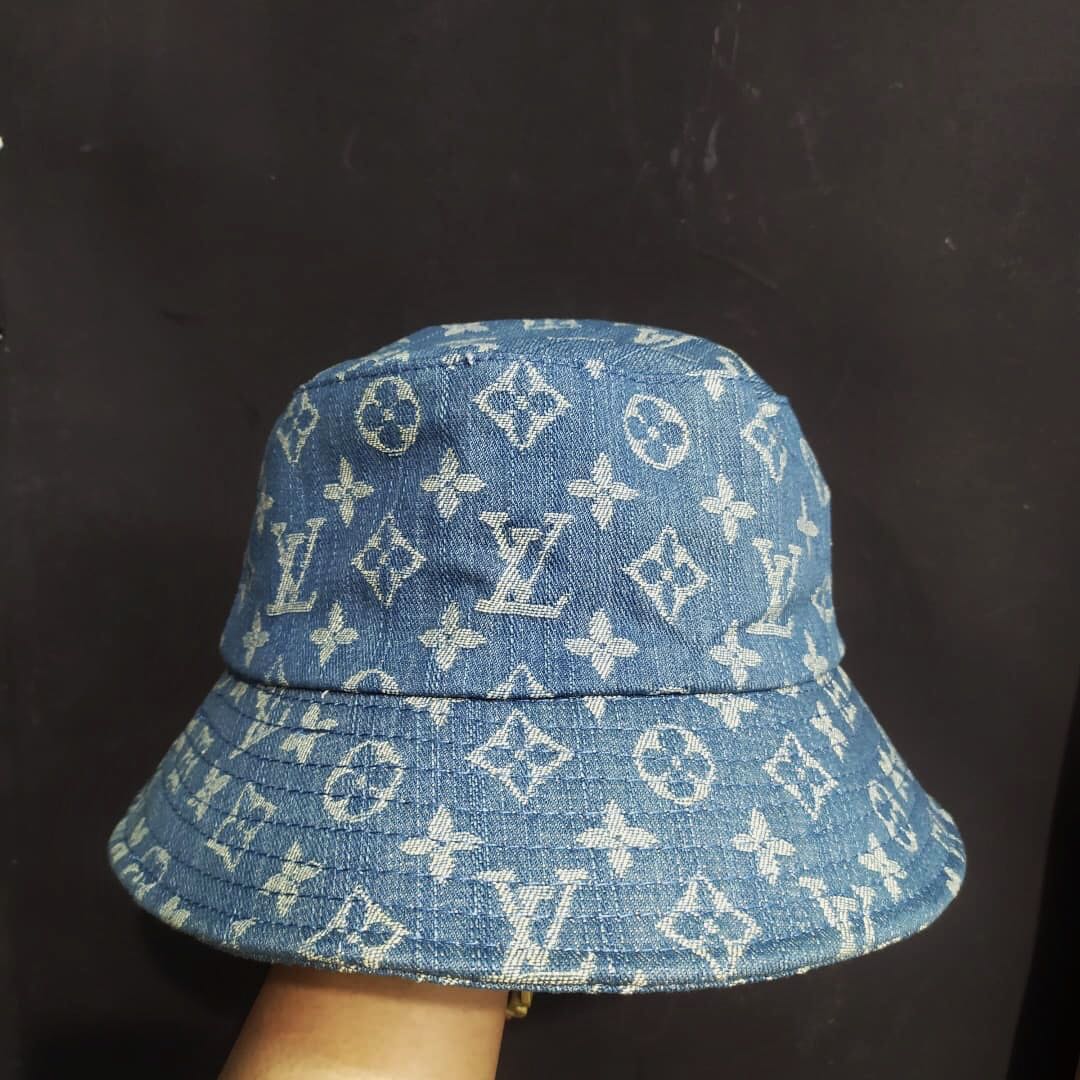 Bucket Hat louis vuitton, Fesyen Pria 