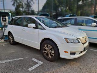 BYD e6