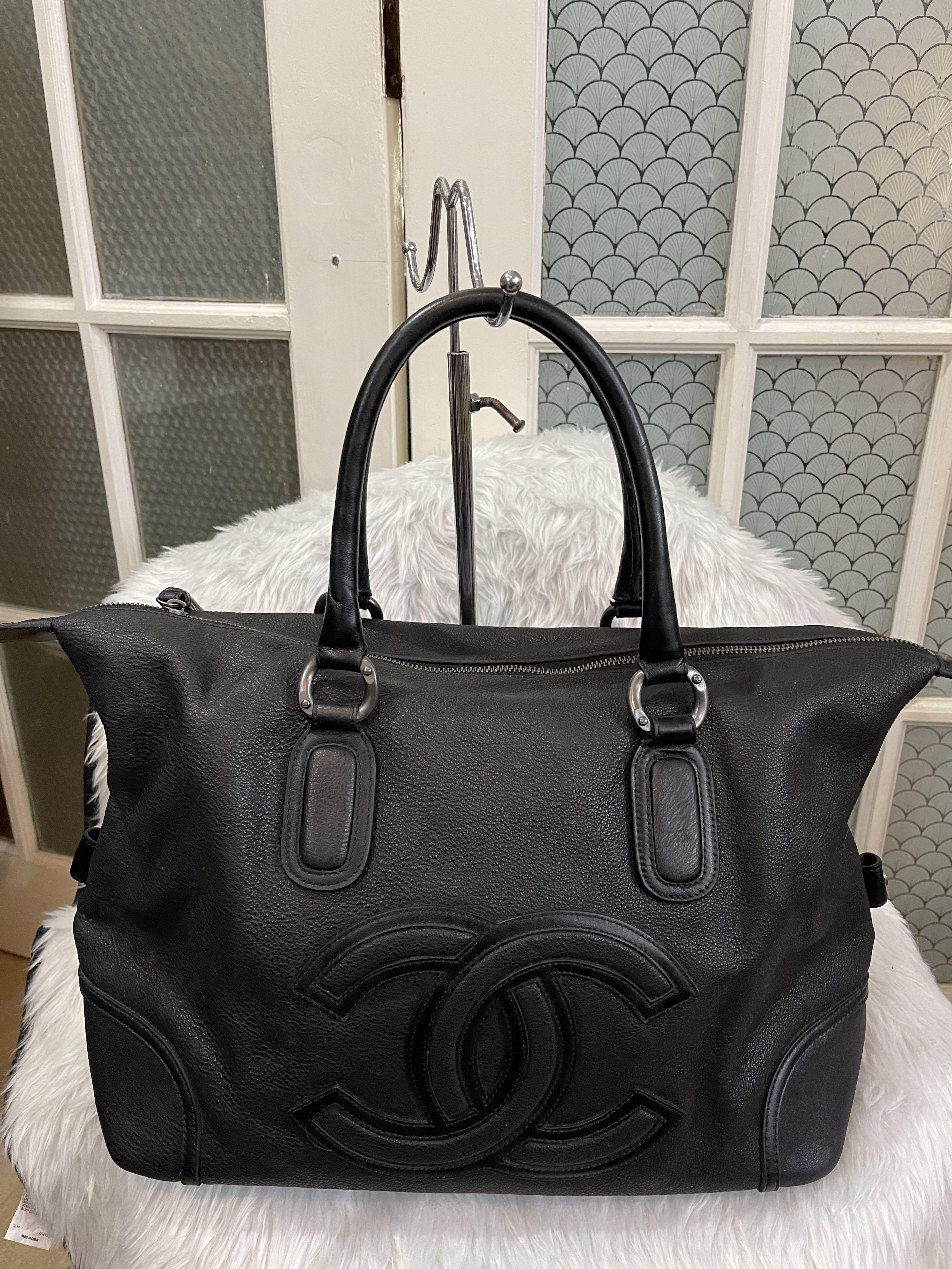 Chanel Bag Classic Black soft Caviar leather large tote , Women's Fashion,  Bags & Wallets, Tote Bags on Carousell