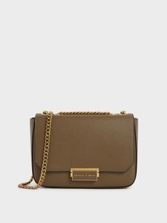 (Category: ) located in . Submitted by brands4_less (Listing ID 1126110335, Image 1). Description: .