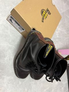 （分類：）位於 。 由 secondhandman000 提交（商品編號 1126062993，圖片 1）。簡介： 。