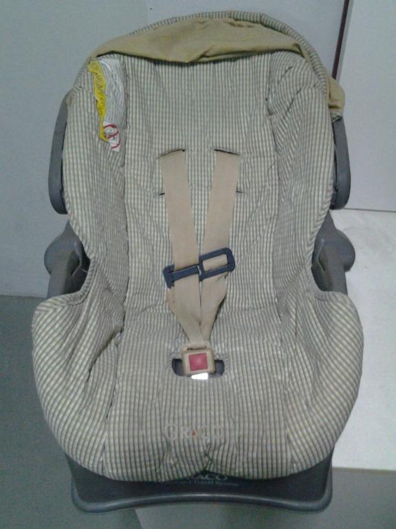Graco checkers infant car seat cum carrier, Babies & Kids, Going Out, Car Seats on Carousell